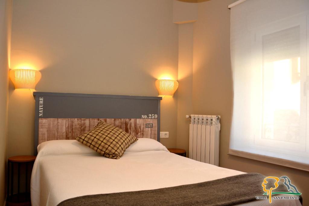 Hotel Rural Valle San Emiliano Exteriör bild