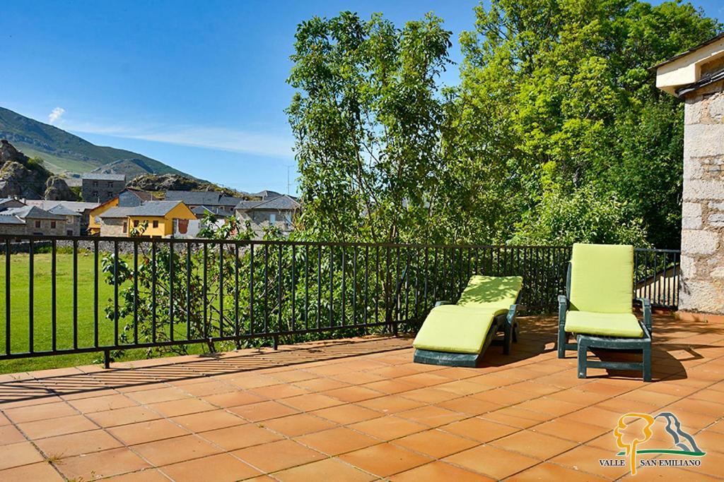 Hotel Rural Valle San Emiliano Exteriör bild